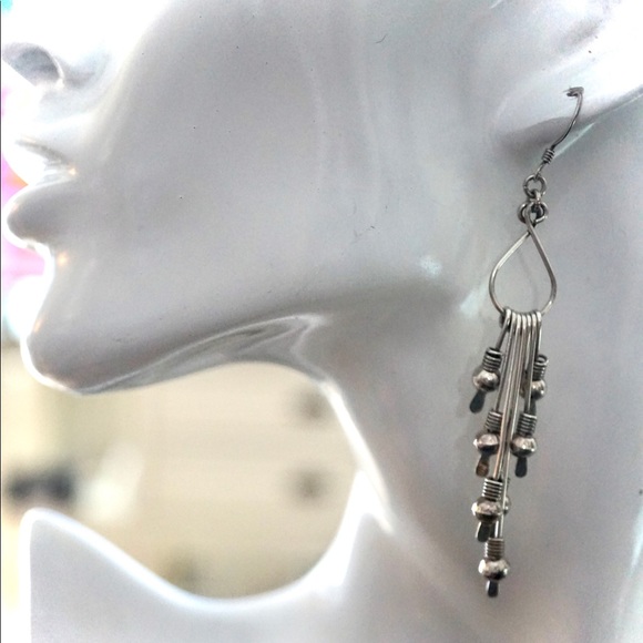 Vintage Artisan Sterling Silver Wire Earrings - Picture 5 of 5